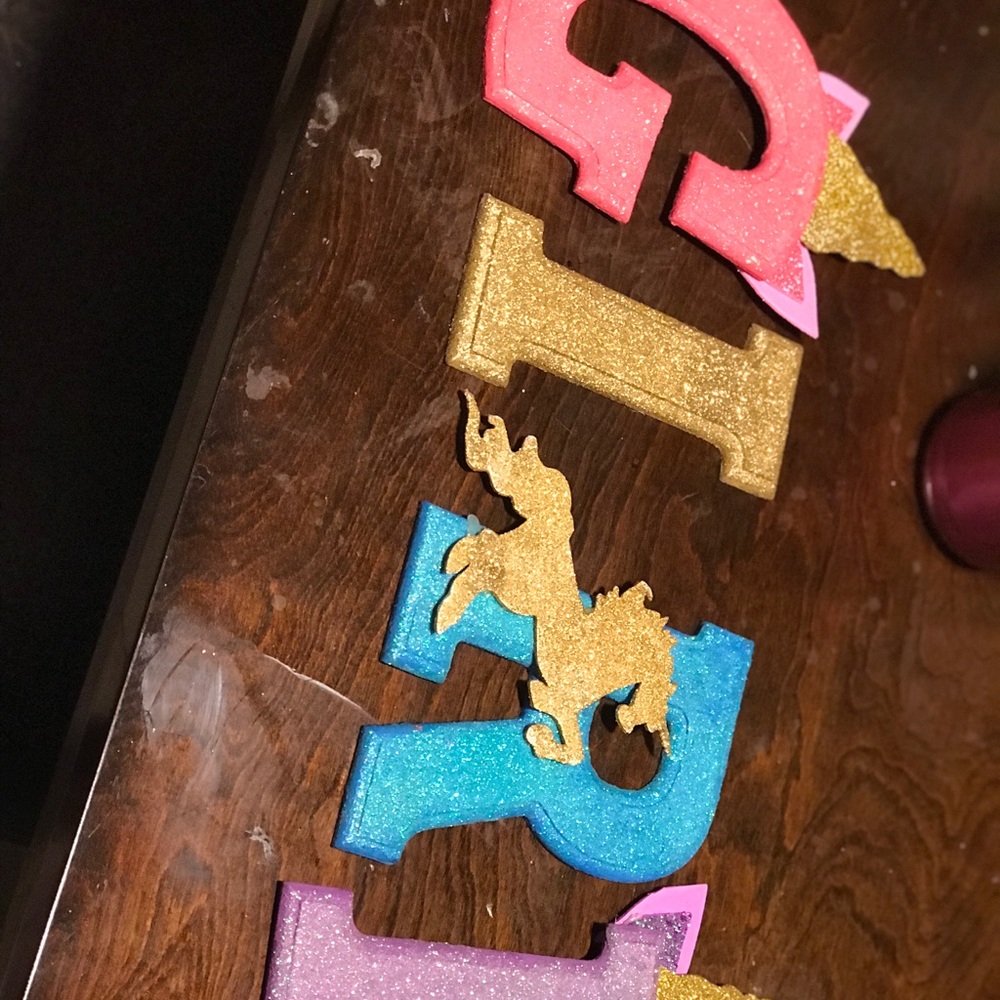 Unicorn Decor PRICE IS NOT WHAT IS LISTED